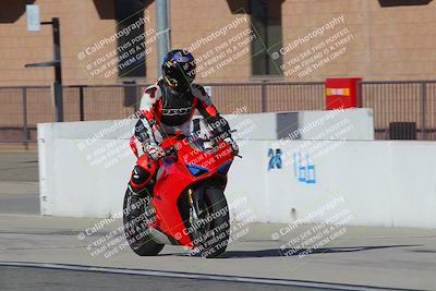 media/Nov-26-2022-Fastrack Riders (Sat) [[b001e85eef]]/Level 2/Session 1 Front Straight/